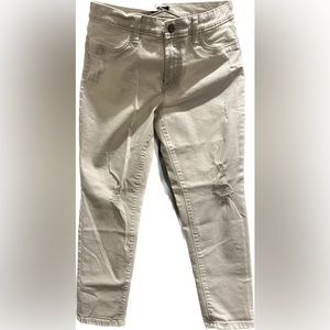 White denim woman jeans